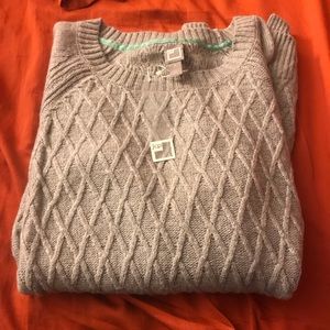 NWT JCPennys grey sweater Size medium